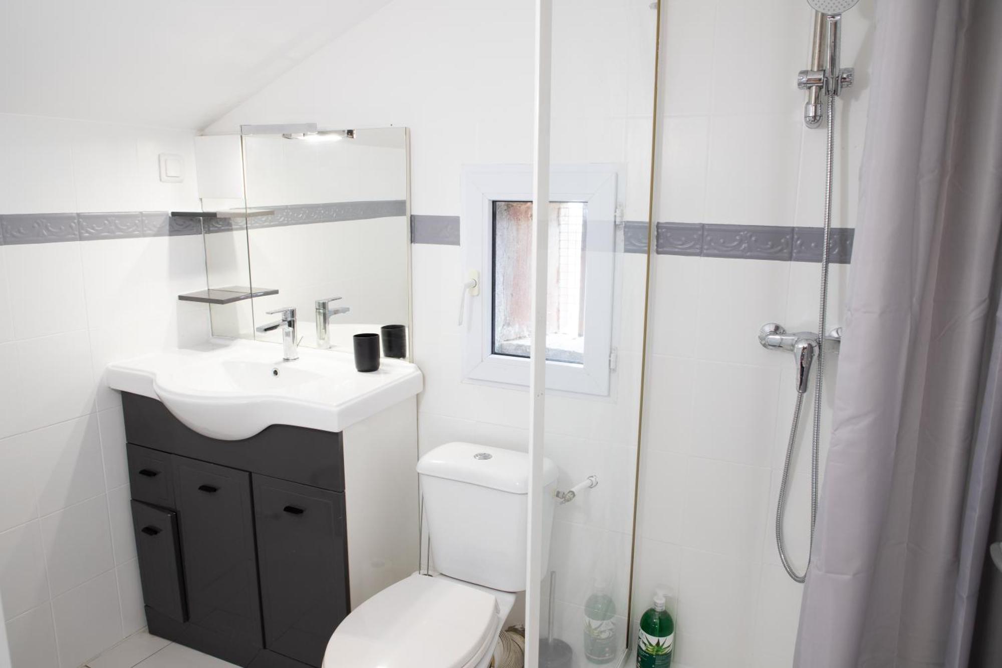 Apartament Grand Duplex Avec Billard Villeneuve-Tolosane Zewnętrze zdjęcie